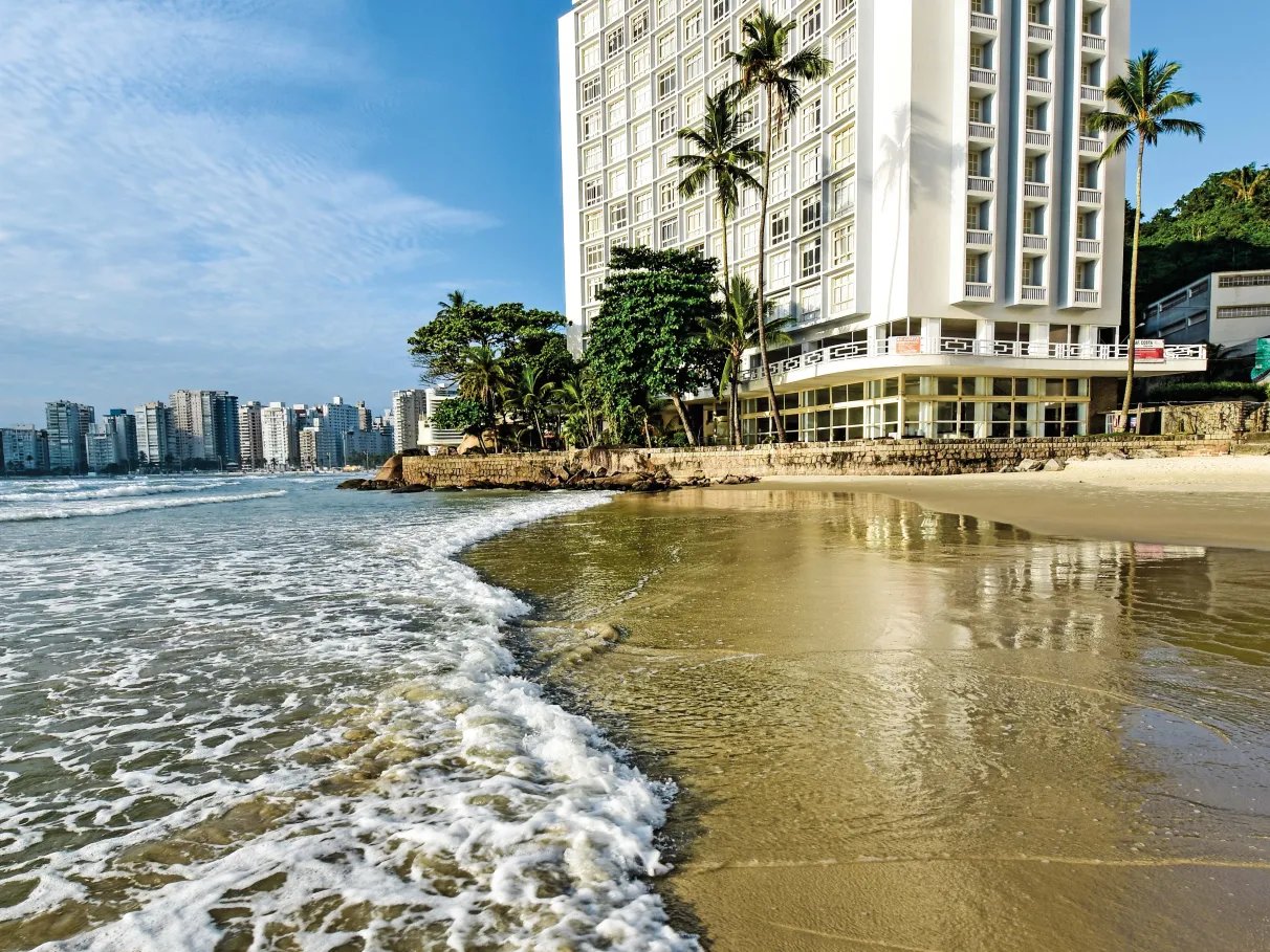 파도 위의 건물(Edifício Sobre as Ondas)